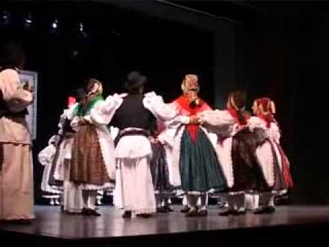 KUD STARI GRAD LUKAVEC, DED POIGRAJ JELICE