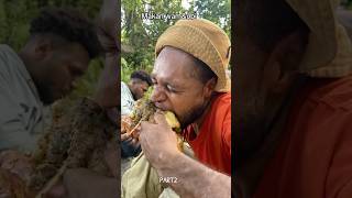 Download lagu Makan Babi Bakar Batu #funny #parkourindonesia #travel #viralvideo #shorts #video mp3