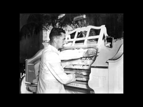 Reginald Dixon MBE - Quicksteps Live at Blackpool Tower Ballroom