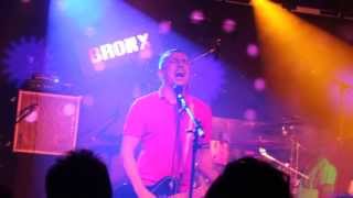 Onur Özdemir(Sakin) &amp; Neyse-Günaydın Memur Bey (11.05.2013 Bronx)