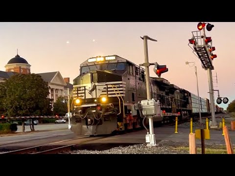 NS #4902 leading a late 15R through Kannapolis, NC