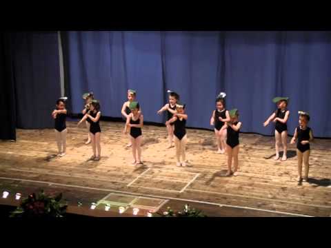 14 Corso Rosa: Cocco e Drilli (Piccolo coro dell'Antoniano) - Pianello Lario 07-06-2013