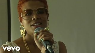 Kelis Live at the Cherrytree House  Part 1 &quot;22nd Century&quot;