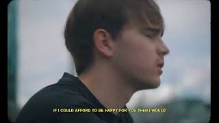 Ewan Mainwood - Broken (Official Lyric Video)