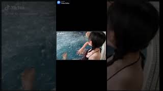 《エロTikTok》隙間から見え...