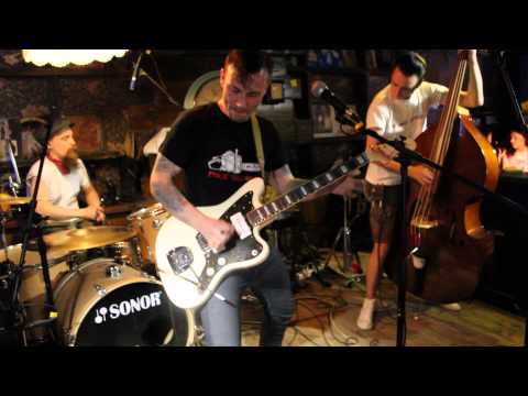 HELLSTOMPERS-Rolling Thunder(Live in Yaroslavl)