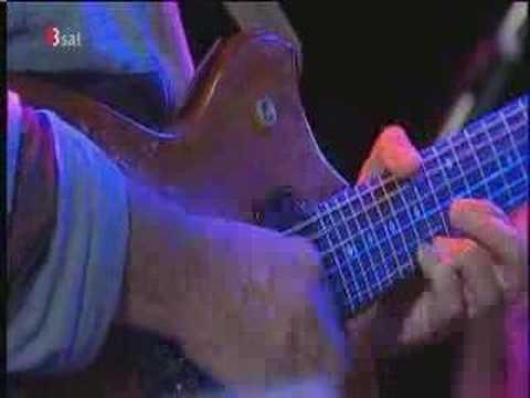 Pat Metheny and friends - This Masquerade part 2