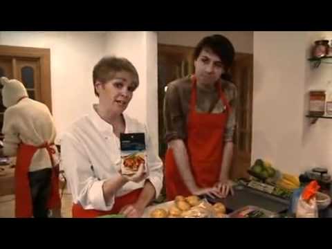 X Factor - Cooking Korma with One Direction,Aiden Grimshaw,Diva Fever,Belle Amie & Matt Cardle.