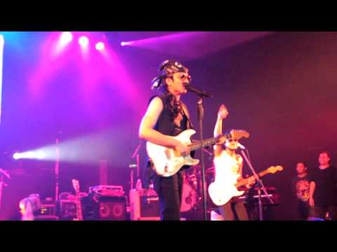 Jetset'er - Medley คาราบาว @ Lip Jet Pod - A Very Serious Show [130712]