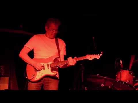 Fever - Chasin The Train