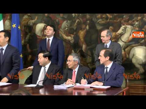 Mal di schiena e la nausea che i sintomi Movimento nellasse colonna cervicale