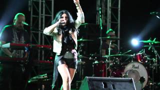 Giusy Ferreri "La bevanda ha un retrogusto amaro" @ Bono 29 agosto 2015