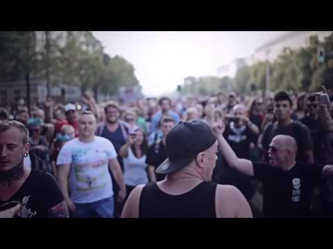 BEAVYZ - DIE SPITZE DES EISBERGS (FUCKPARADE 2014)