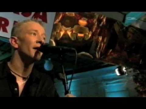 Yölintu - Se jokin sinulla on (Live)