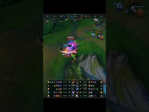 Why did Cassiopeia go back into the Sejunai vs Teemo fight? - League of Legends #shorts