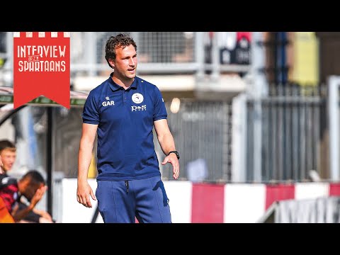 Geert Arend Roorda na laatste wedstrijd Jong Sparta: "We hebben een geweldig seizoen gedraaid"