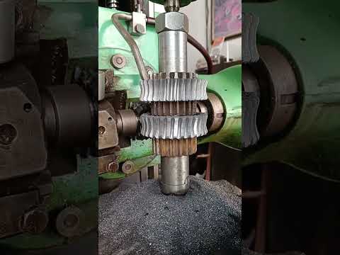 cast iron worm gear 2.5 module 32 teeth gear cutting