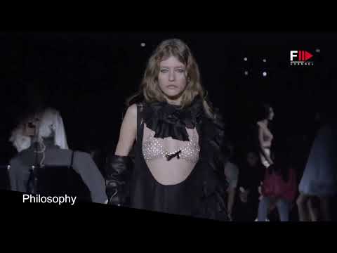 MARIAM DE VINZELLE Best Model Moments FW 2022 - Fashion Channel