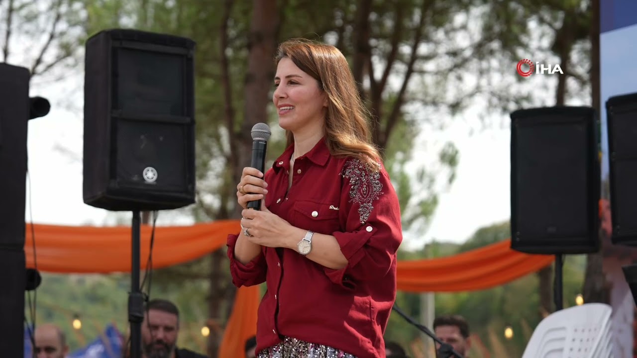 Köyde şalvarlar giyildi, müzik açıldı