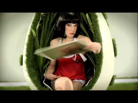 Simone elle est bonne -   Ma garden party (Version HD Electro ;)