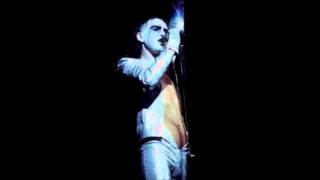 Genesis- Riding the scree live- 15-04-1975