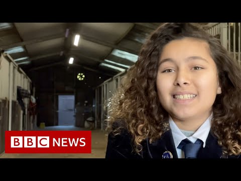 Friedreich's ataxia: The teen hoping to horse ride her way to the Paralympics