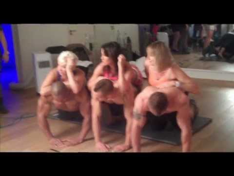 download lagu mp3 mp4 Few Girls Naked, download mp3 Few Girls Naked free downloadn, video klip Few Girls Naked