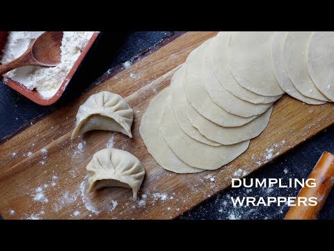 Homemade dumpling wrappers (饺子皮)