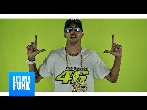 MC Kitinho e MC Rahell - Vai Com o Bundão (Web Lyric Oficial)