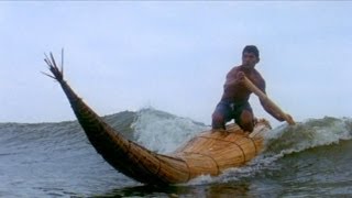 preview picture of video 'Huanchaco, Trujillo-Peru: Reed Watercrafts'