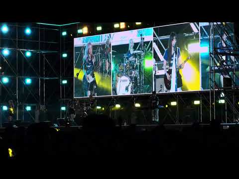 [4K 60P 직캠] 260518 QWER ‘내 이름 맑음’ @2026 한밭대학교 축제 by 더블 스타