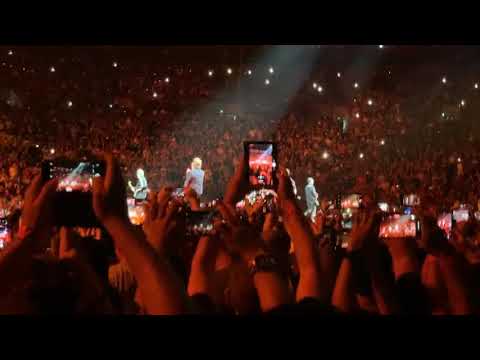 U2 - Sunday Bloody Sunday * Gloria  (Live in Manila 2019)