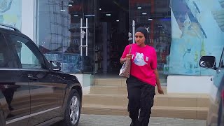 Download lagu COMMENT LA FILLE D'UN SÉNATEUR SE DÉGUISER EN PAUVRE FILLE DES RUES POUR TROUVER UN MARI IDÉAL mp3