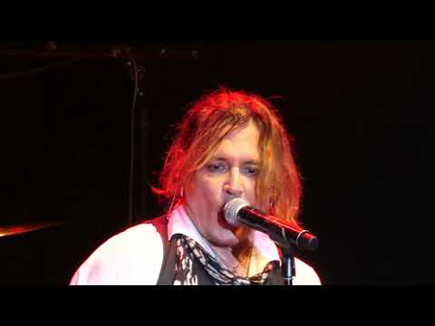 Jeff Beck w/ Johnny Depp - The Death & Resurrection Show (Live, Copenhagen, Denmark, June 28, 2022)