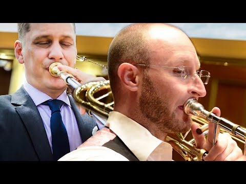Toby Oft and Ricard Harris play Concerto for two trombones and Windband by Ricardo Mollá (Du Lamont)