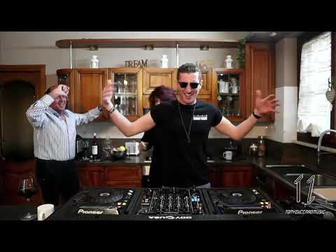 When Your Parents are your Biggest Fans #2 - Tony Zuccaro Live Happy Hour in The Kitchen