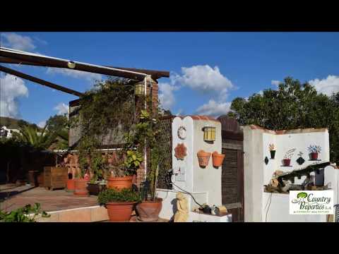 3 Bedroom Country House For Sale in Velez-Malaga, Spain for EUR 210,000