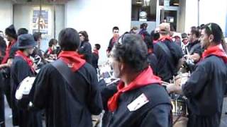 preview picture of video 'Semana Santa Hellin 2010 - Tamborada Miercoles Santo.mpg'