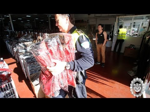 La Policía Local interviene 3.500 bolsos en cuatro naves del Polígono Aeropuerto