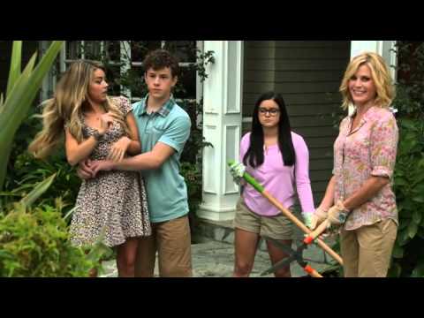 Luke, grab that little hoe