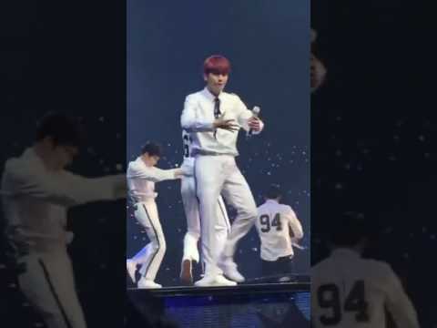 161126 EXO Baekhyun 백현 Focus - Lady Luck 유성우 @ EXO'rDIUM in Taipei Robert GyWilbur