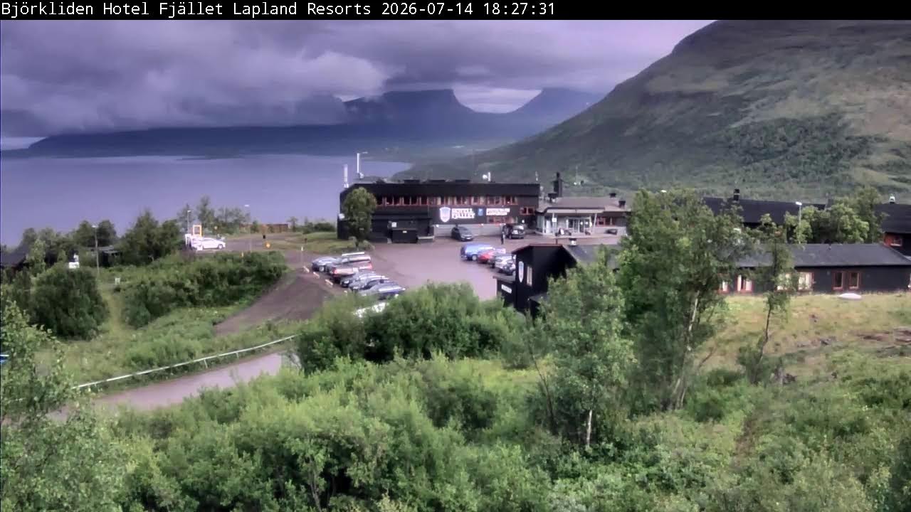 Live webcam view of Hotel Fjället and Lapporten View
