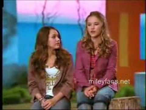 Miley Cyrus, Emily Osment, Mitchel Musso - Friends Video