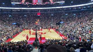 トロント凱旋で歓声を受ける渡邊雄太