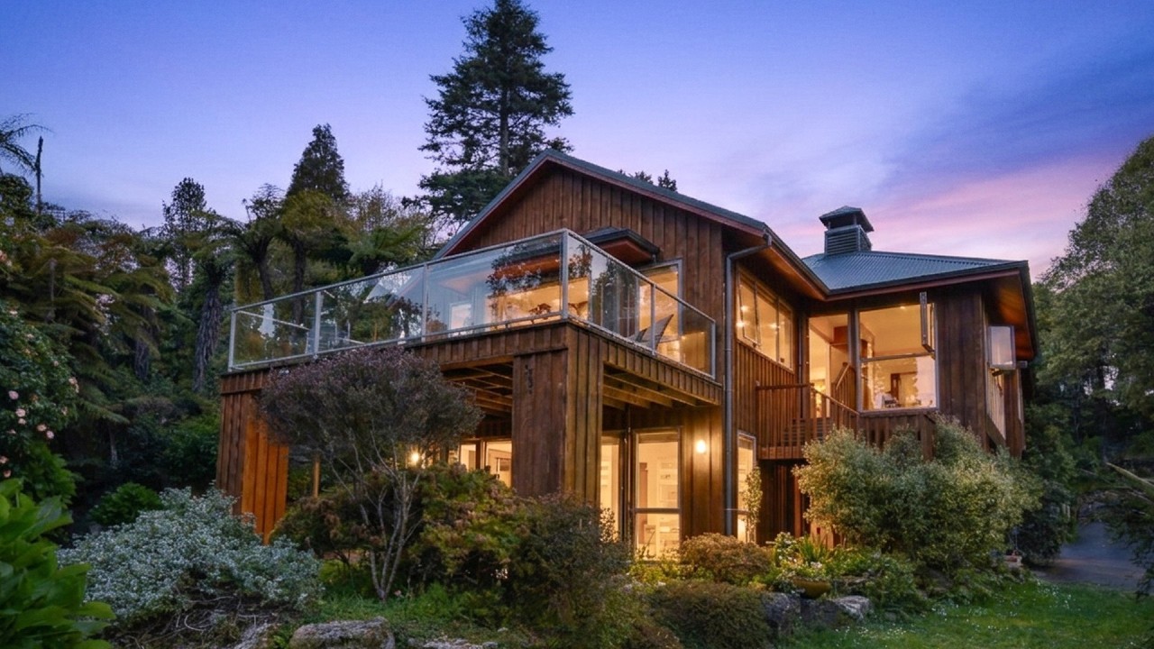 A Lakeside Sanctuary, Made for Generations