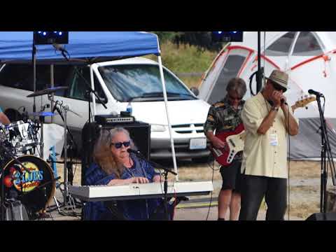 Sheri Roberts Greimes & JoMamma ~ Ebey Island FF ~ Aug 31, 2019 ~ D. A. Larew Productions 5729