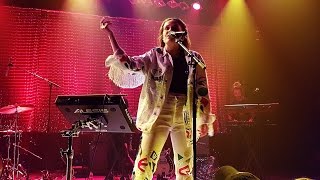 Maggie Rogers - Dog Years (Live) Montreal
