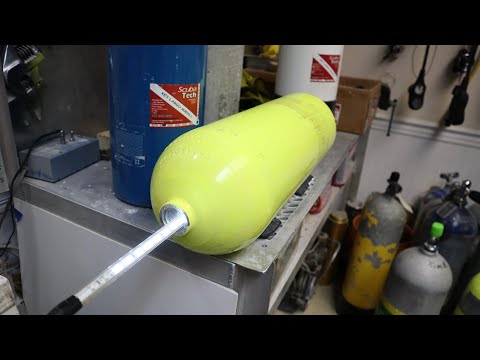 How to inspect a scuba tank (VIP)