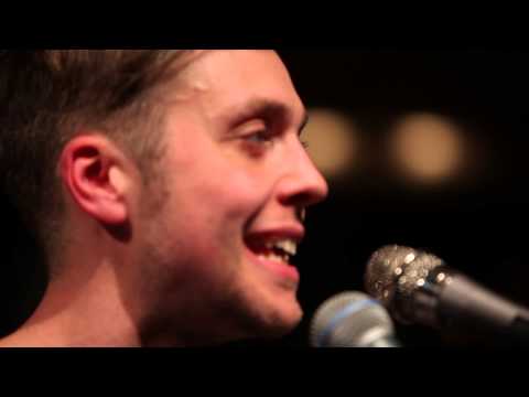 Sin Fang - Clangour and Flutes (Live on KEXP)