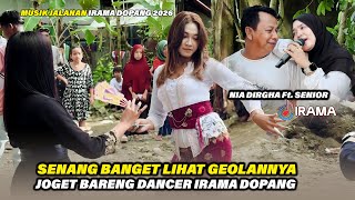 Download lagu Si Cantik Jogetnya Luwes Banget Bareng Musik Jalanan Irama Dopang || Sasak Duet Nia Dirgha mp3